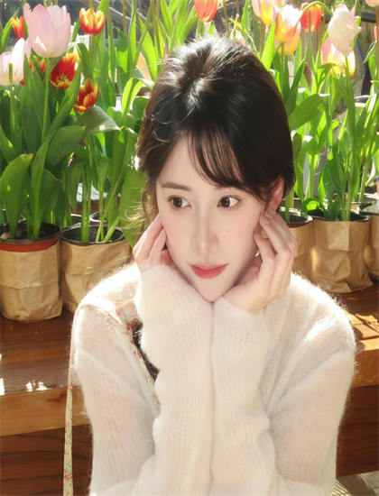 一位站立的人故事脉络梳理：主线与支线情节完整解读